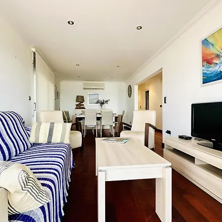 Apartman Espectaculares Vistas Al Mar En Primera Linea, Terraza, Aire Acondicionado, Y Wifi En - Es-258-68 *