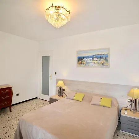 Espectaculares Vistas Al Mar En Primera Línea, Terraza, Aire Acondicionado, Y Wifi En - Es-258-68 Apartamento Roses
